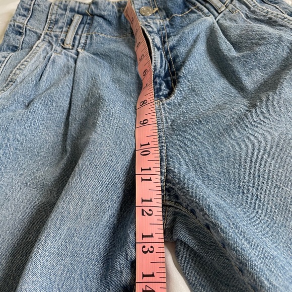 Garage Mom Jeans 3 - Picture 11 of 12